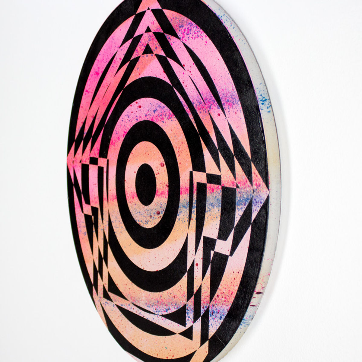 Psychedelic Bullseye 01