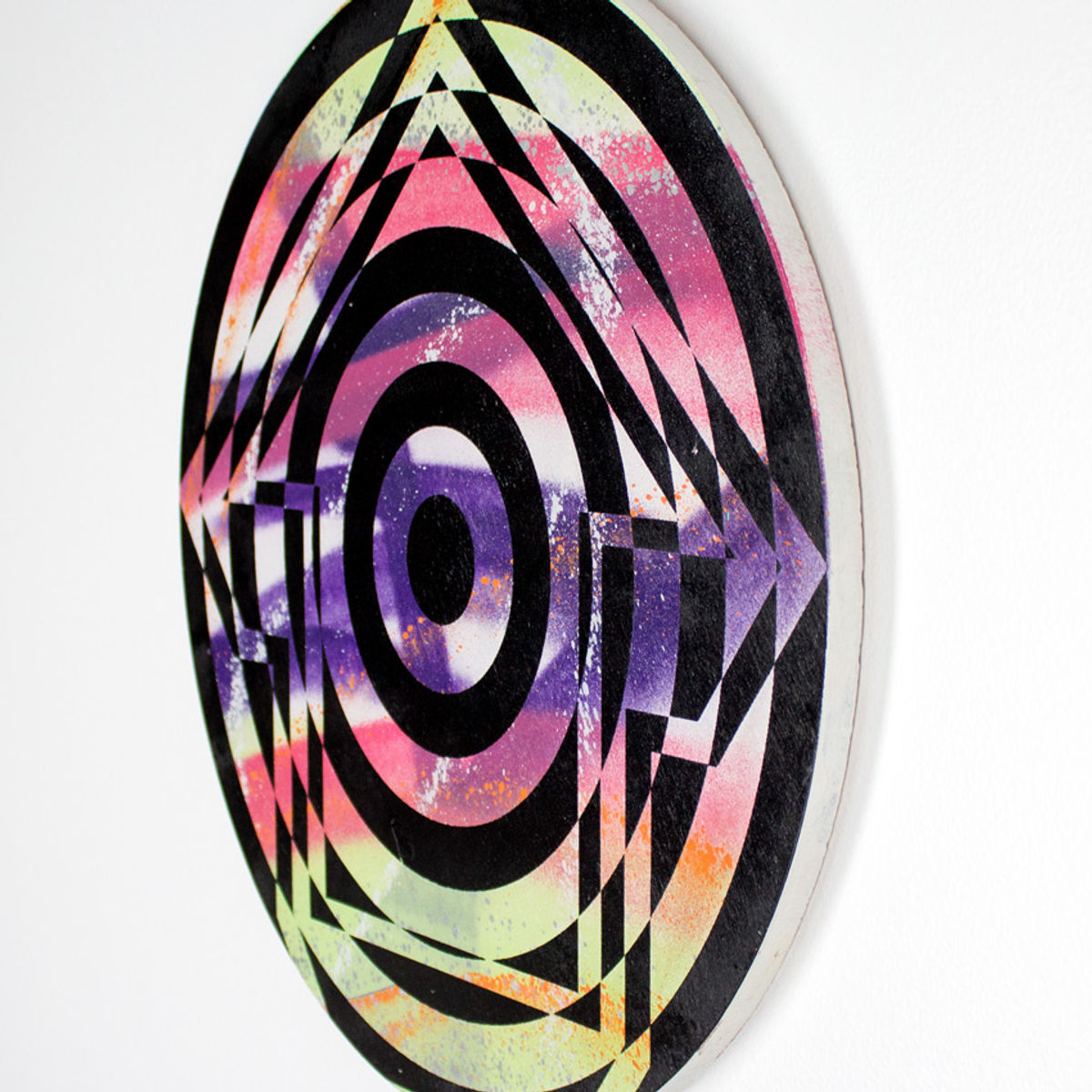 Psychedelic Bullseye 04