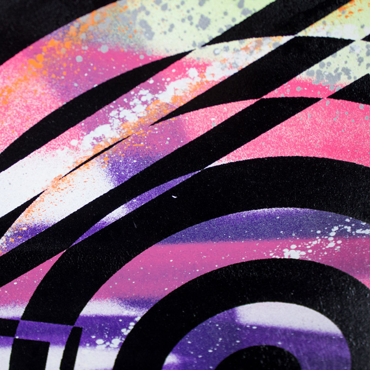 Psychedelic Bullseye 04