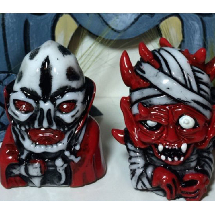 ELDER DEMONS RESIN RED by Death Cat Toys (Johan Ulrich)