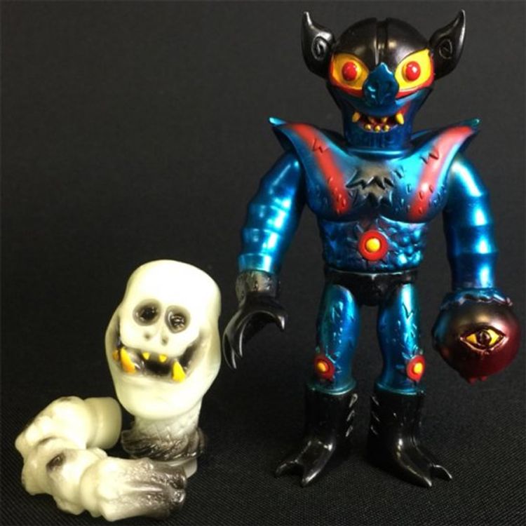 JEFF - BLUE ONE OFF by Death Cat Toys (Johan Ulrich)
