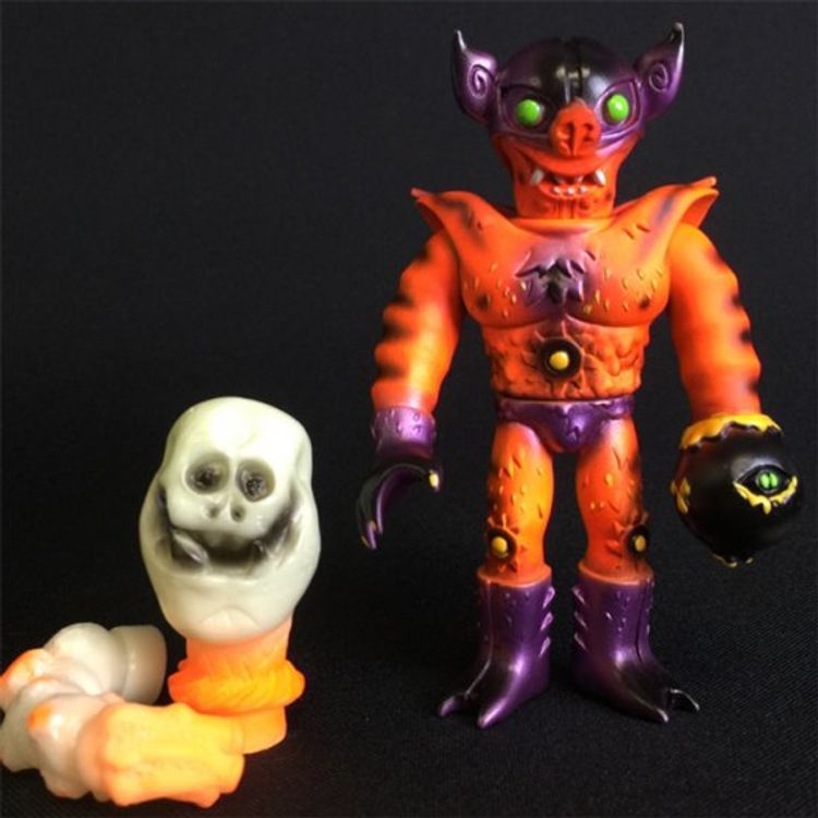 JEFF - ORANGE ONE OFF by Death Cat Toys (Johan Ulrich)
