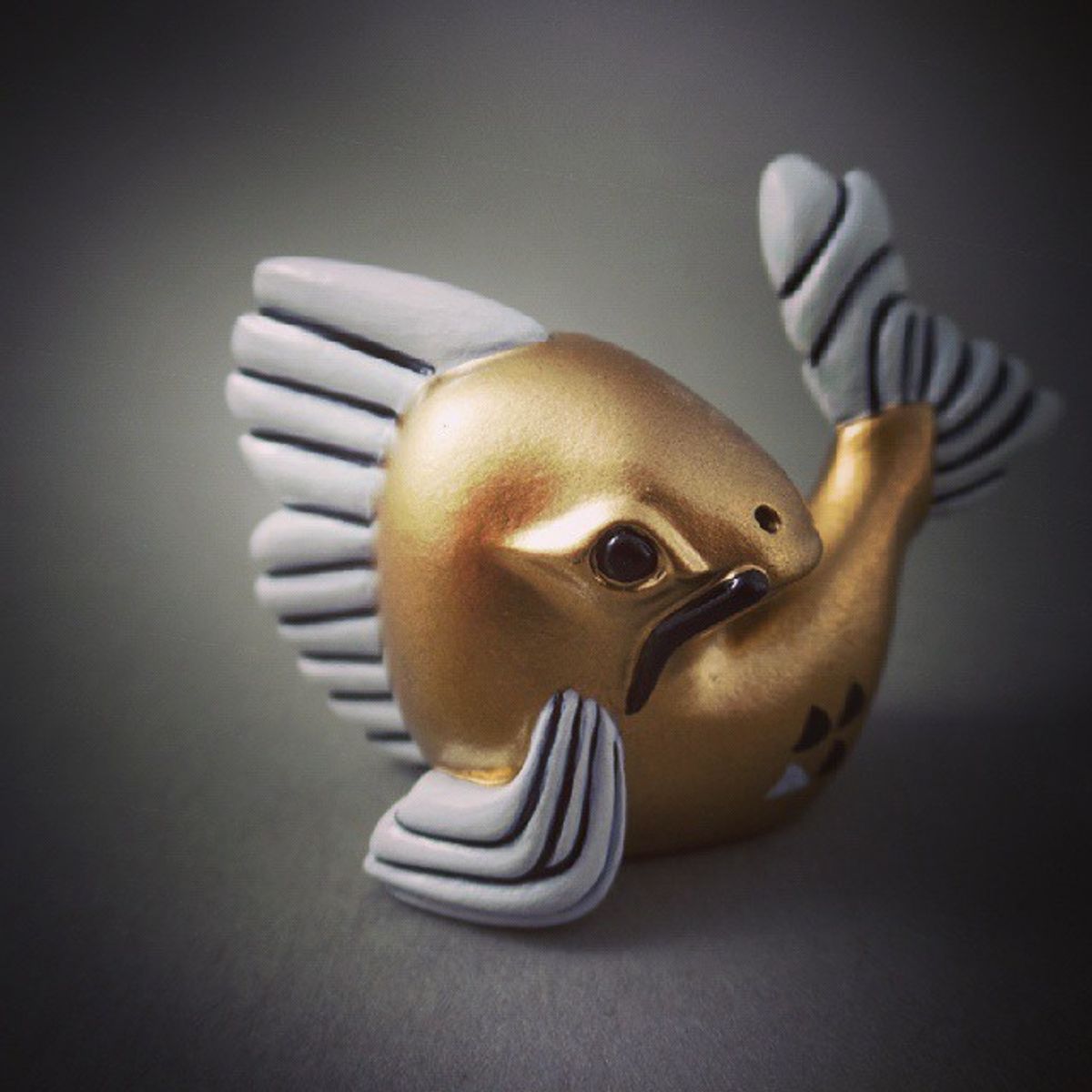 Monster Embryo: Koi - gold