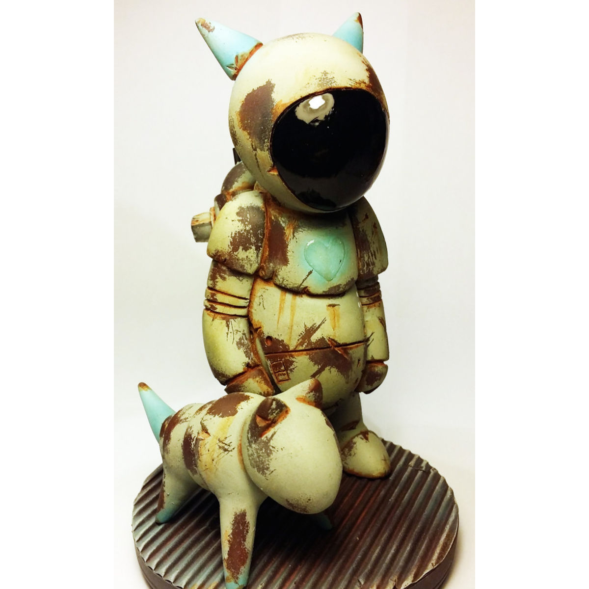 To-Bot + D.O.G ² ( The Toy Chronicle Exclusive )