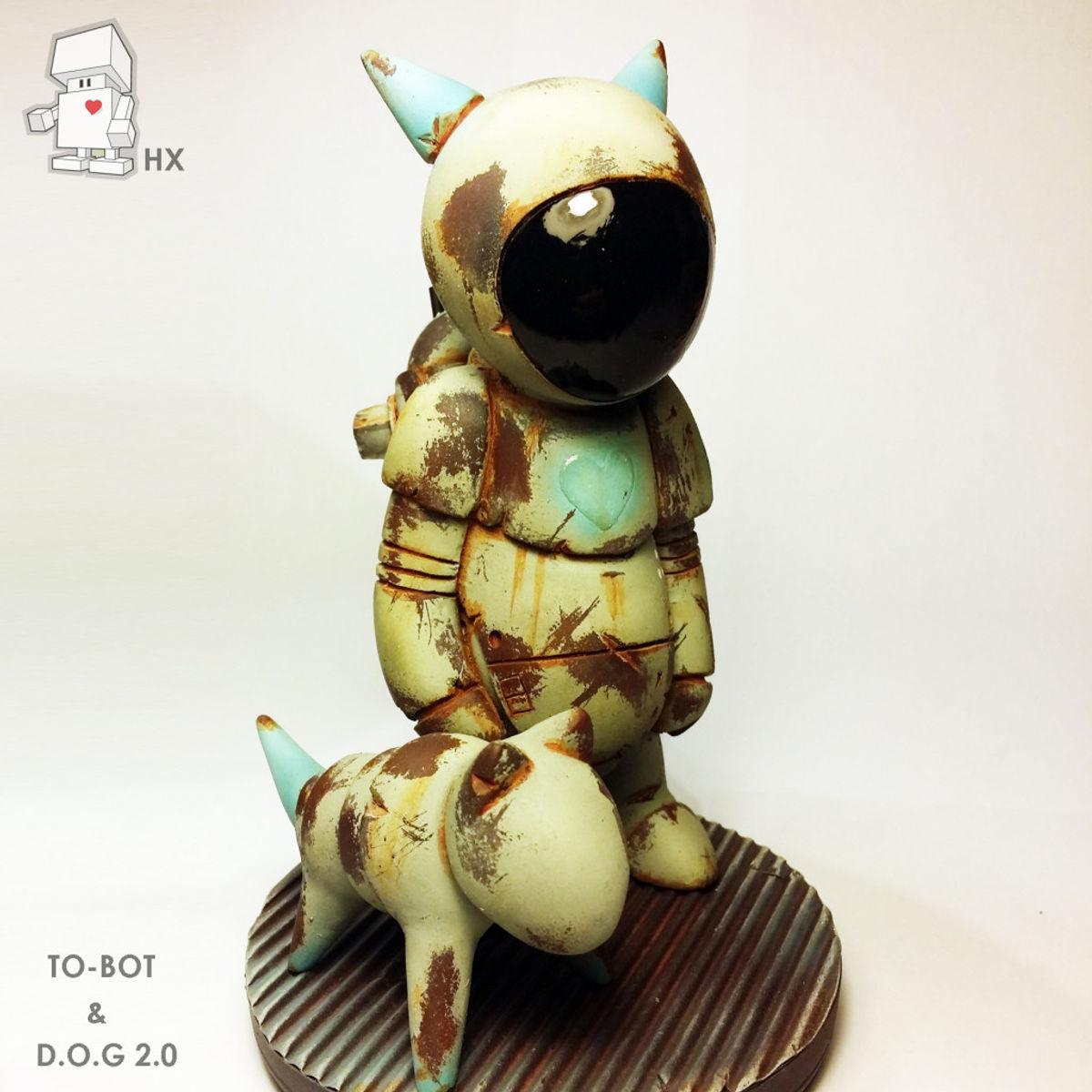 To-Bot + D.O.G ² ( The Toy Chronicle Exclusive )