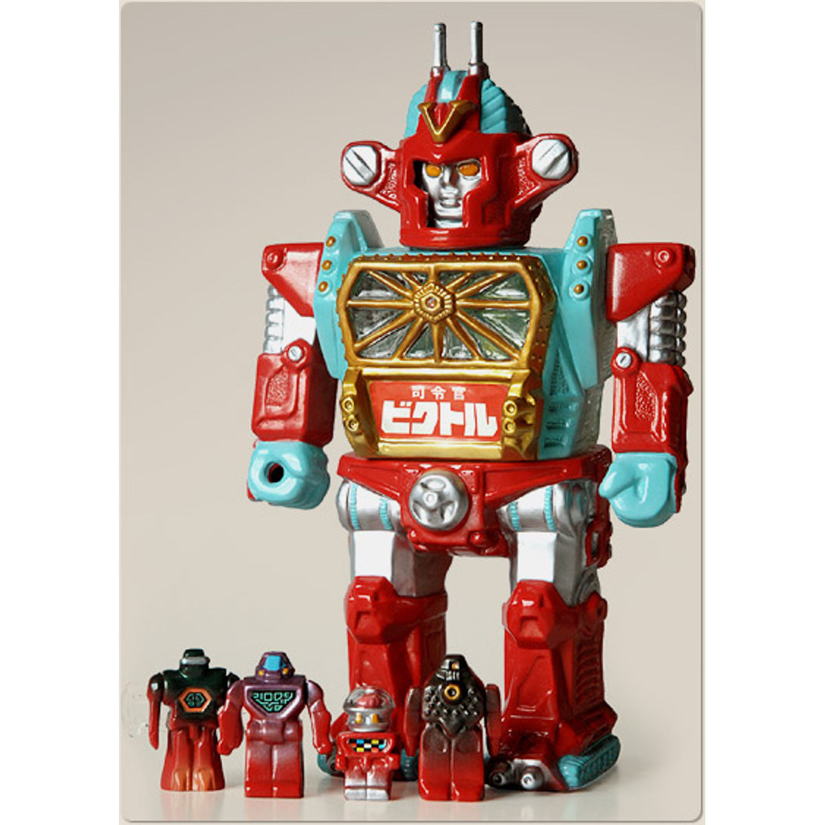 Commander Viktor red set - set of Victor + mini robot 4 bodies