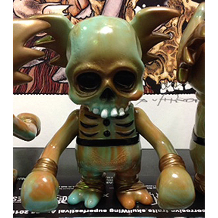 corrosive traits skullWing by Astro Zombies