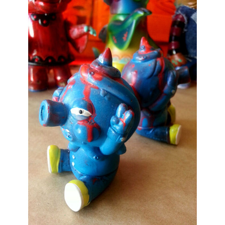 Uhoh Globby HP Small Run by Bwana Spoons