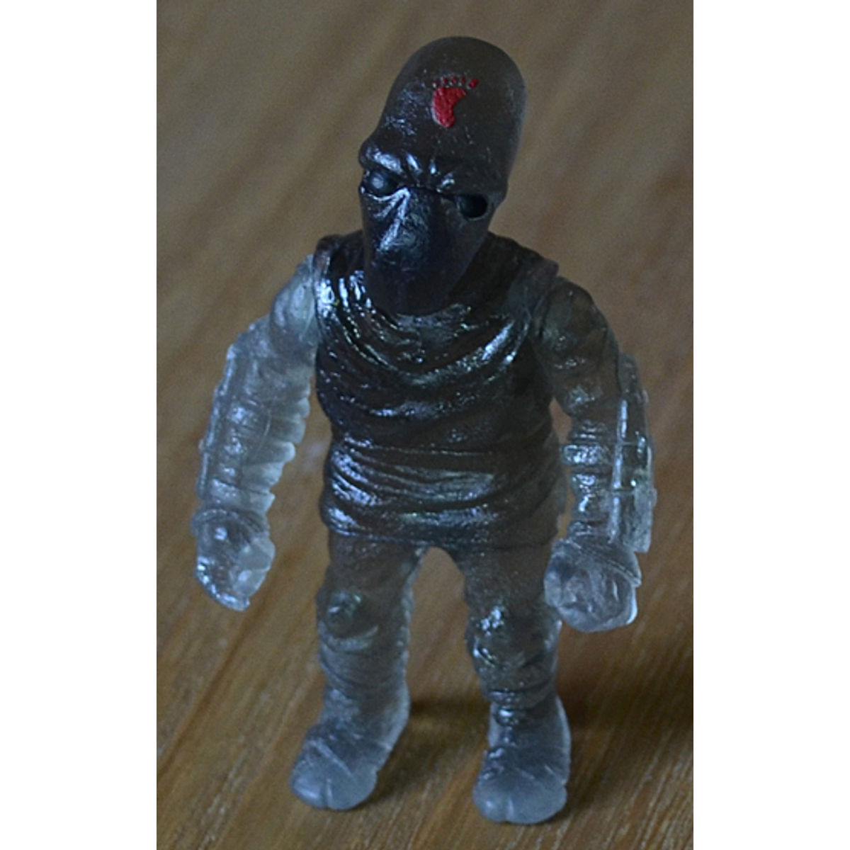 Footmen (smoke/black eyes)