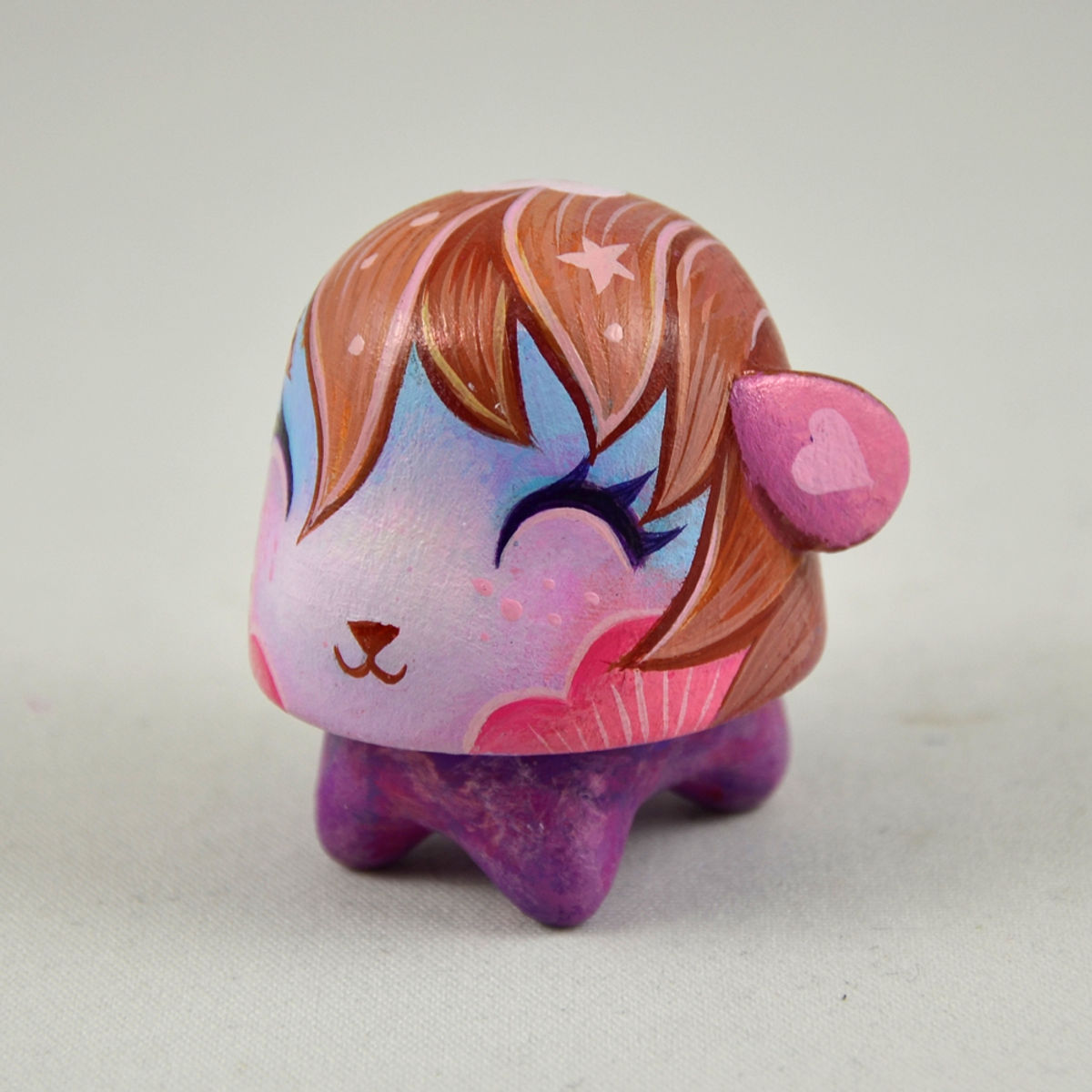 LOVELY GUMDROP BLONDE