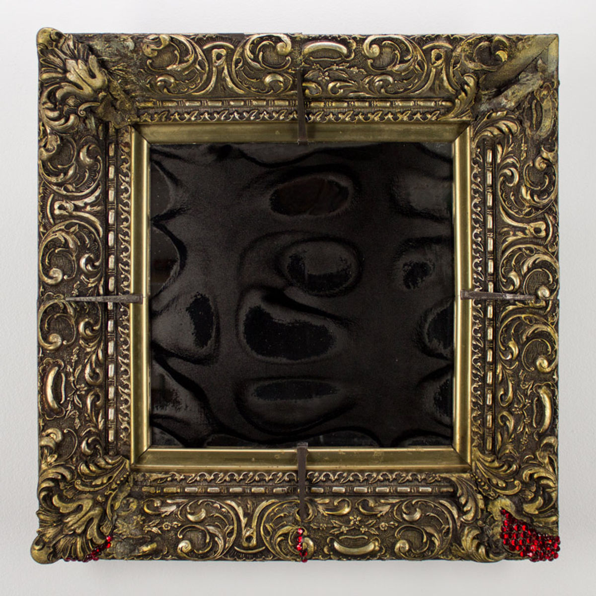 A Thousand Times More Beautiful Than You. 1001 Hertz