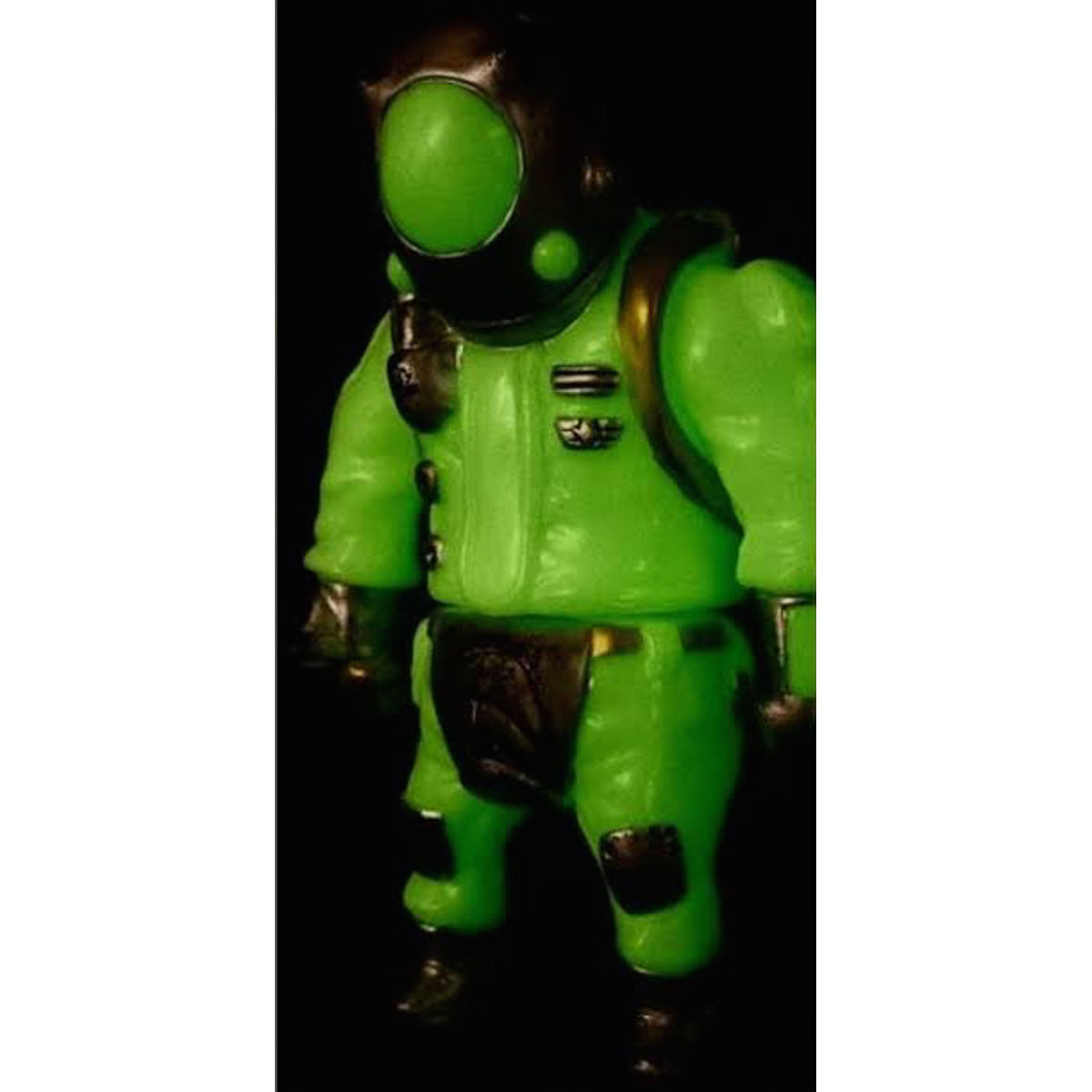 DEKU the Buster - GID ( One-Up 14th Anniversary )