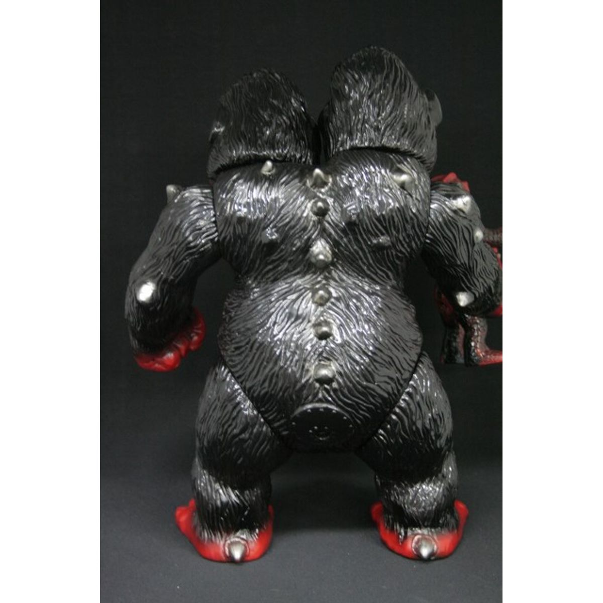 King gorilla beast black