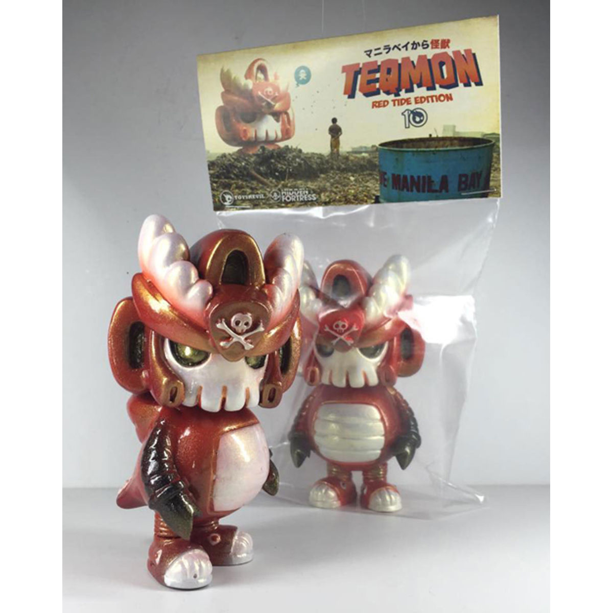 TEQMON - Red Tide Edition ( TOYSREVIL Exclusive )