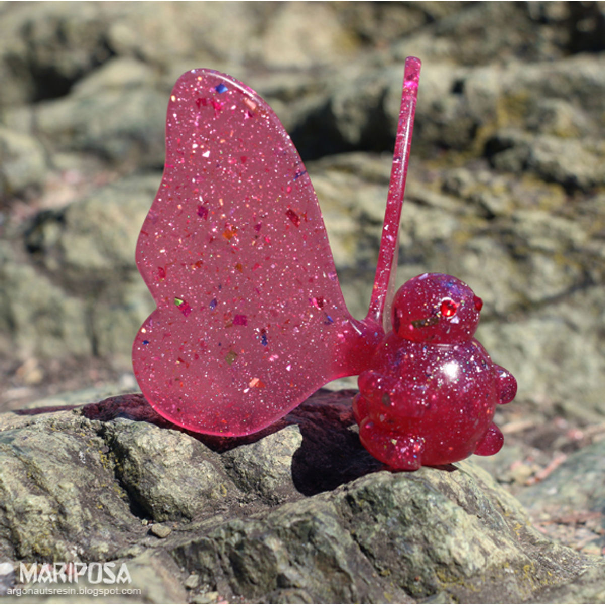 Mariposa Blood Bug Red