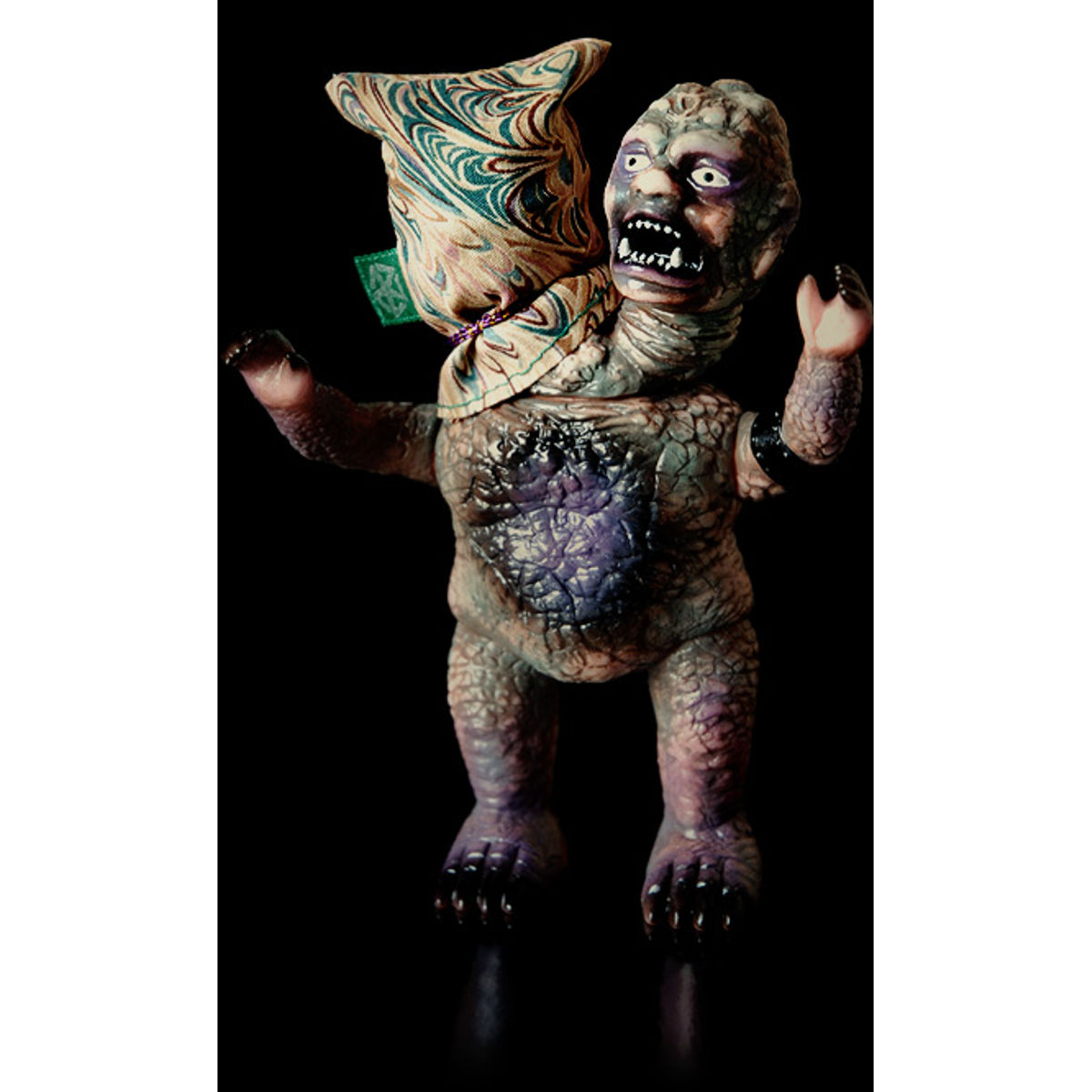 Jinmen-jū (Human-faced Beast) - dead food freak