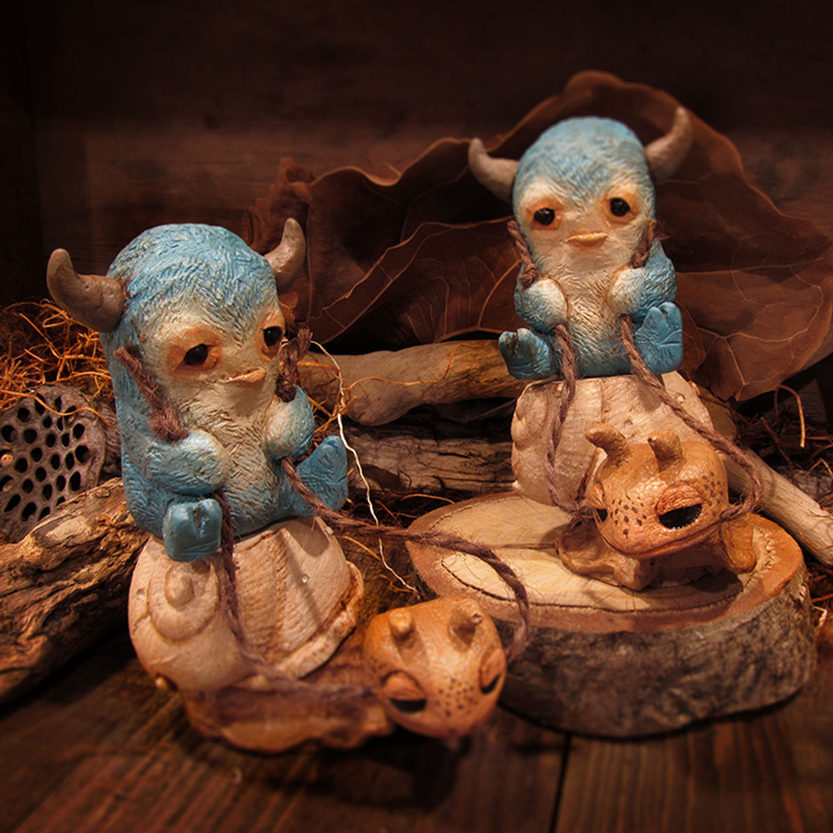 SNAIL RIDERS (SEA BLUE)