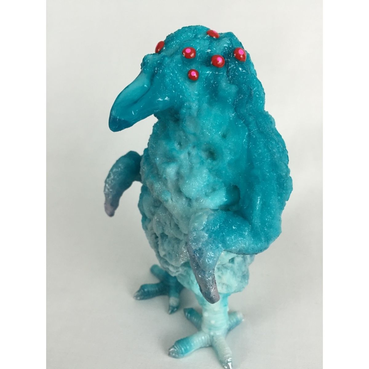 Kaiju Avilar (Marble White/Seashore)