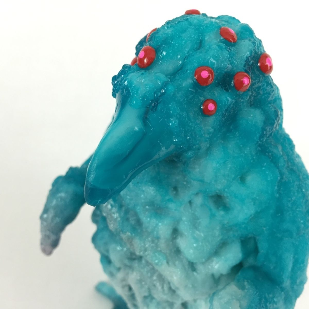 Kaiju Avilar (Marble White/Seashore)