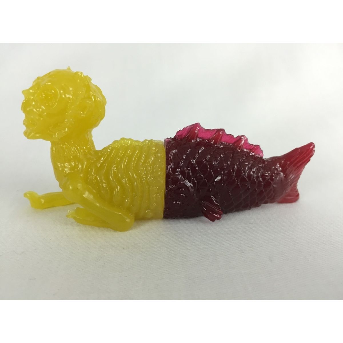 Fiji Mermaid (Citrus/Blood Red)