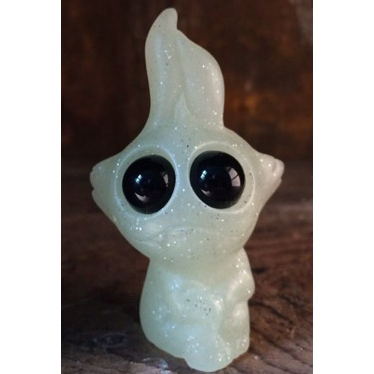 Glow Glitter Bugbite by Chris Ryniak