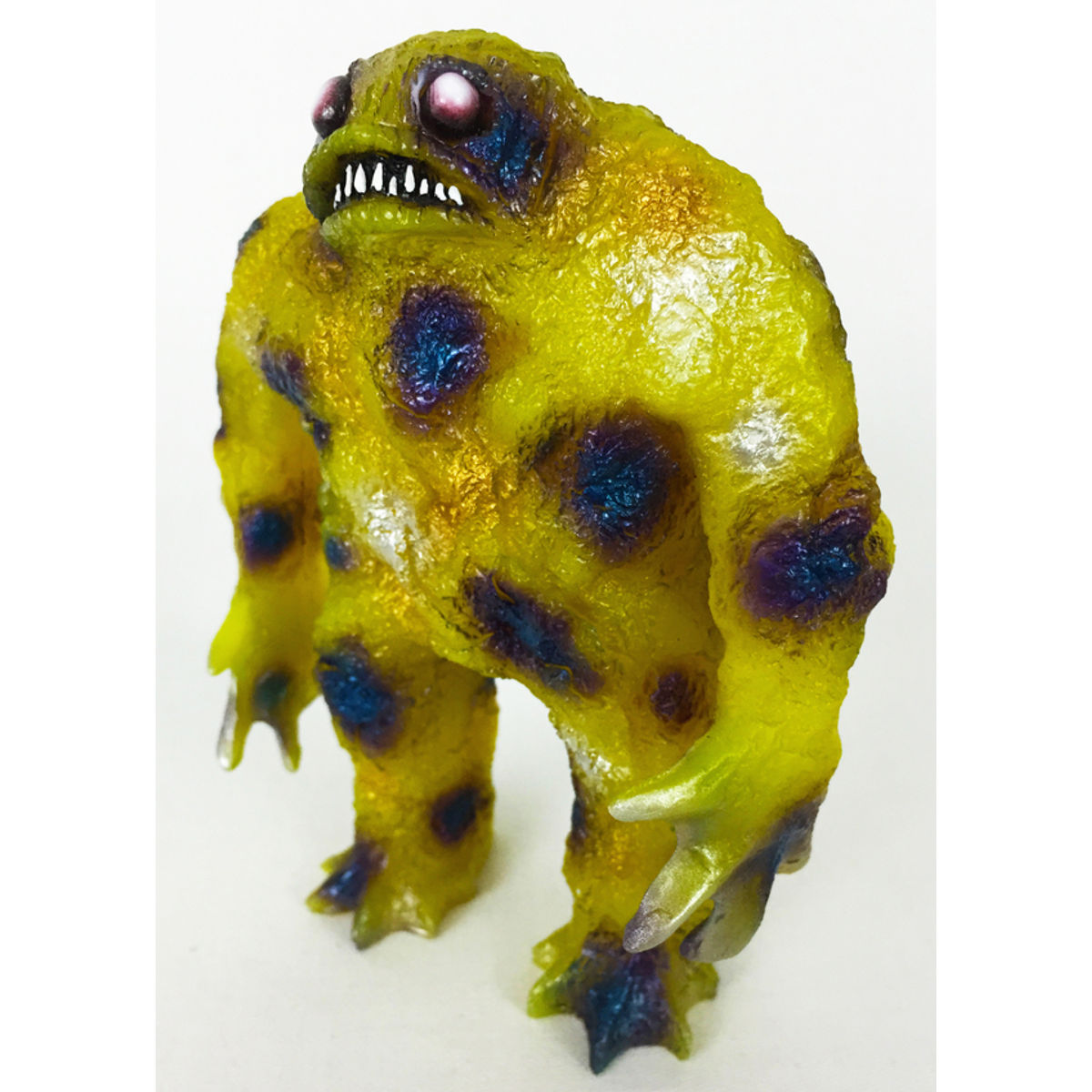 Kaiju Rhaal (Yellow Bruise)