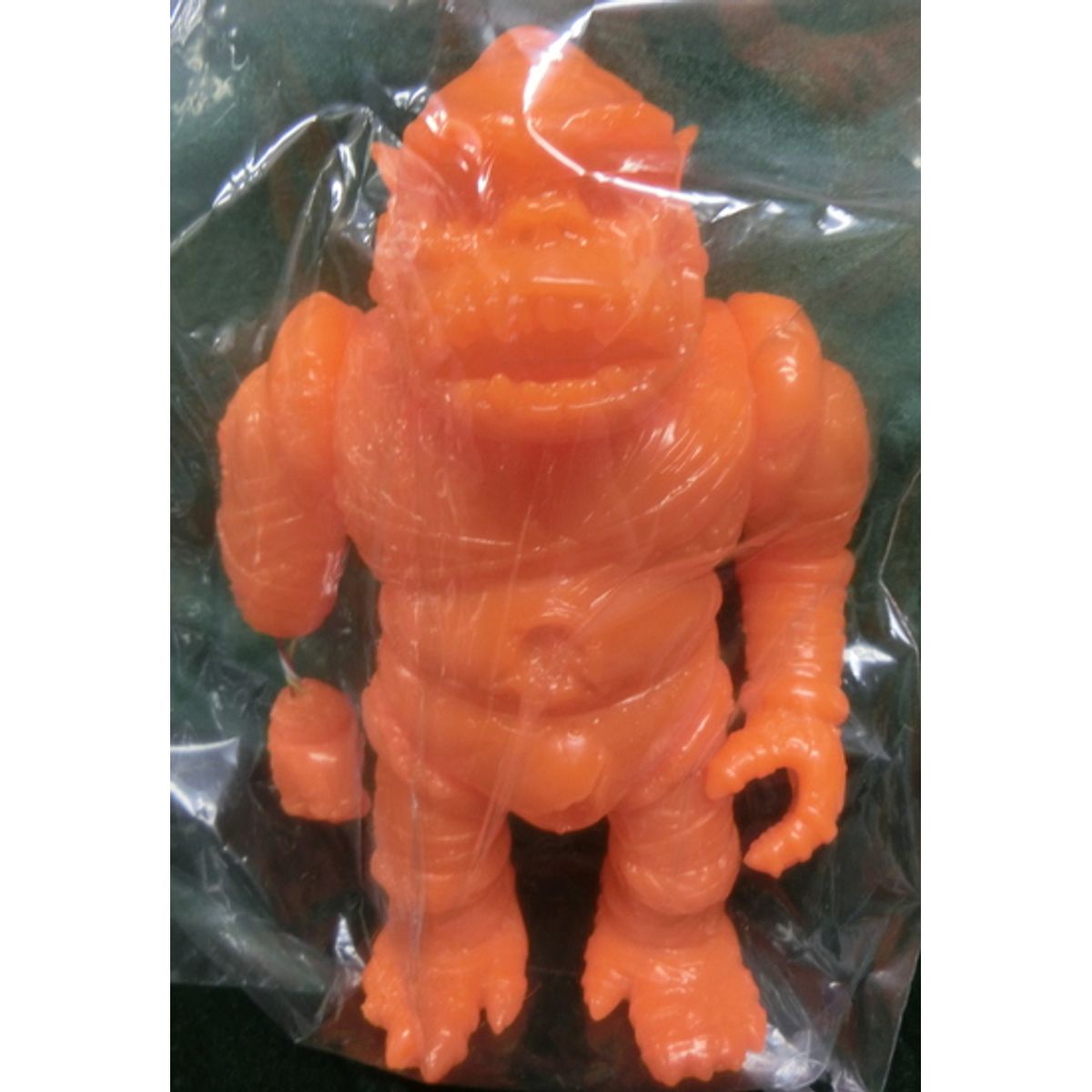 Itamu - orange unpainted