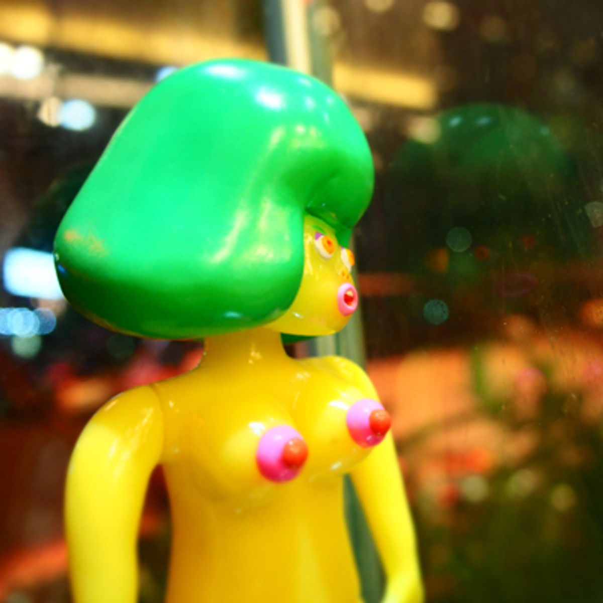 Booty Masako (naked banana)