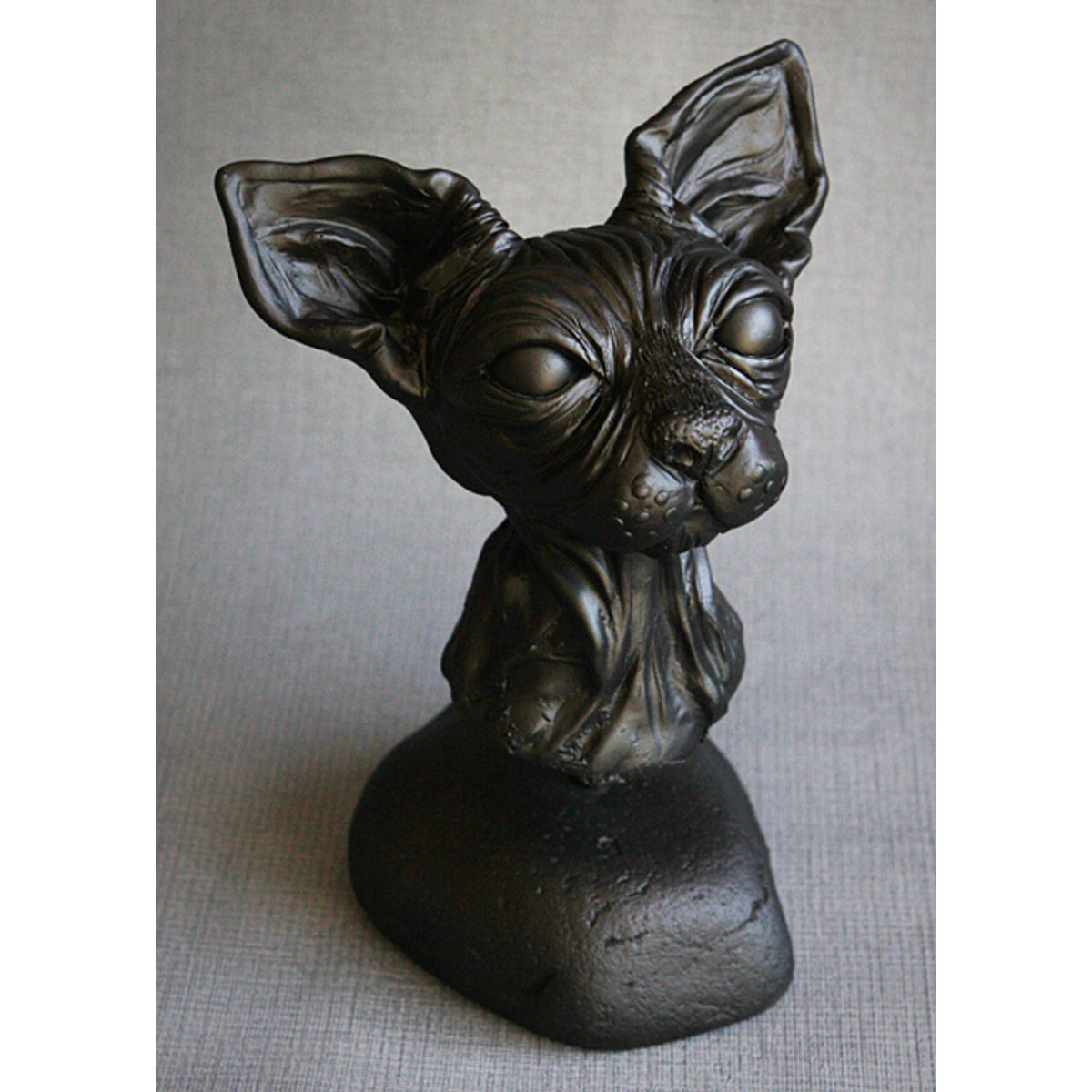 Sphynx Bust - Mono