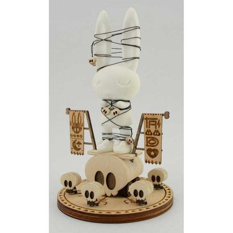 Lapin in Lilliput by Tado