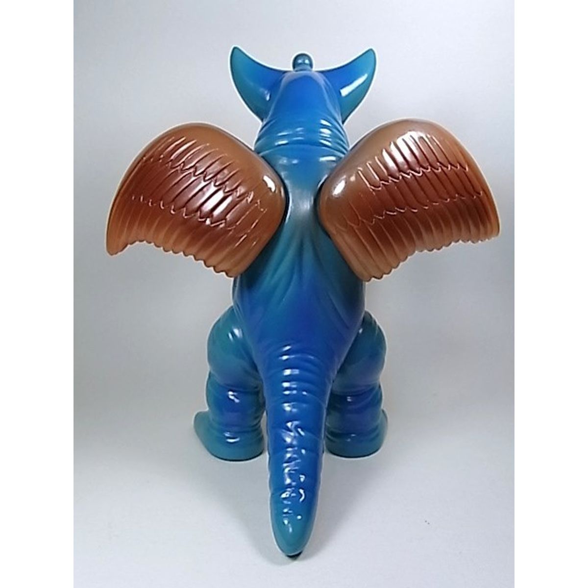 Guidance of the universe monster Bagun