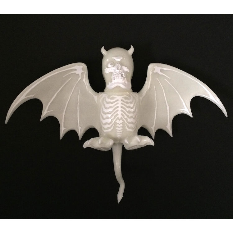 NUCLEAR ERA ROH VAMPIRE BATS SHOCKER VER. (WHITE GID) by Balzac