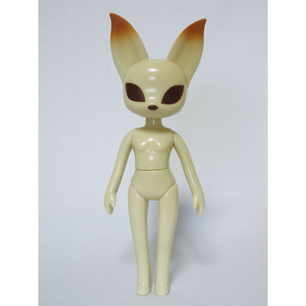 Yvette / beige