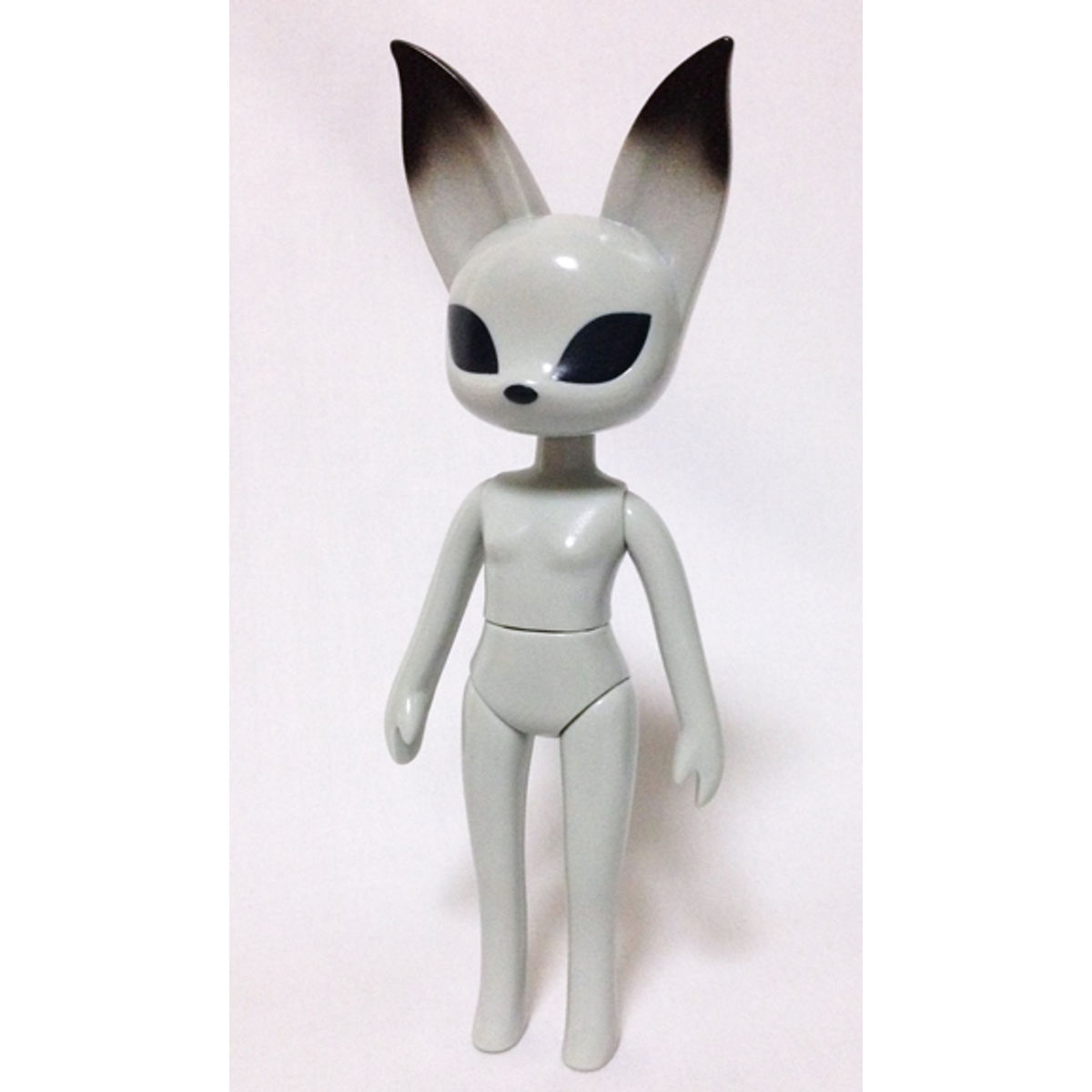 Yvette / Kiburi