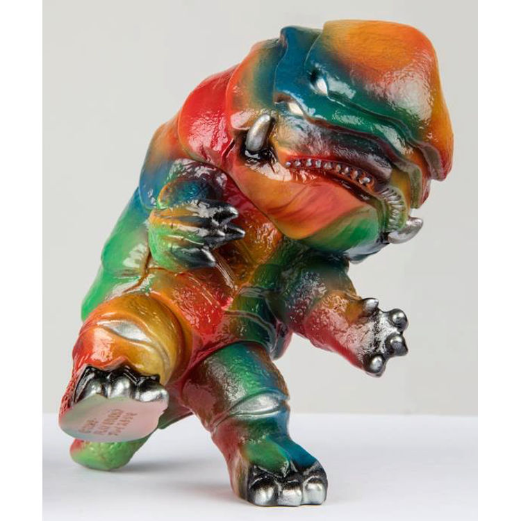 The First Kaiju ( HONG KONG Kaiji OF THE  ONE SHOW OFF ) by Play Studio (Louis Wong)