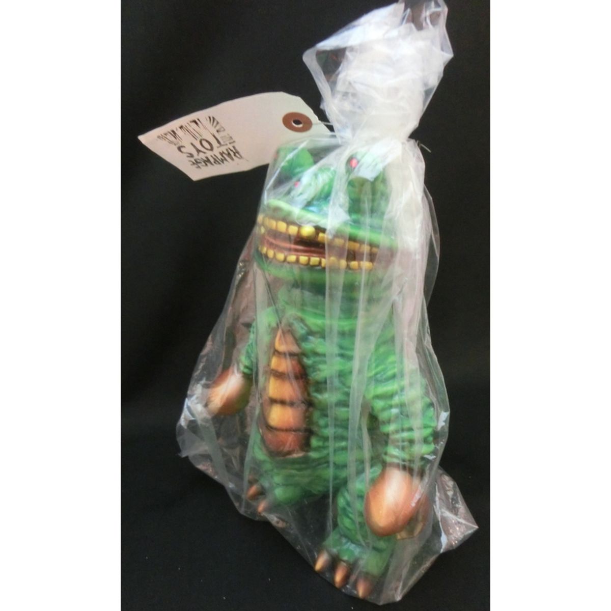 Eregabu Hedogon (RAMPAGE TOYS CUSTOM / yellow-green molding)