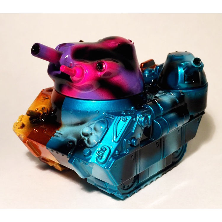Max Toy Multi-Cam Sofubi Tank by D-Lux