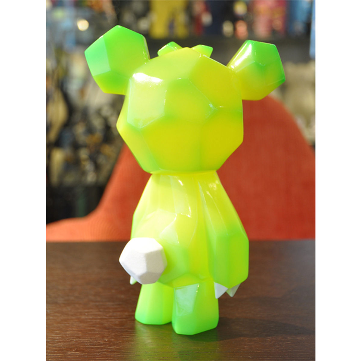 Loic 6th color "GREEN APPLE"