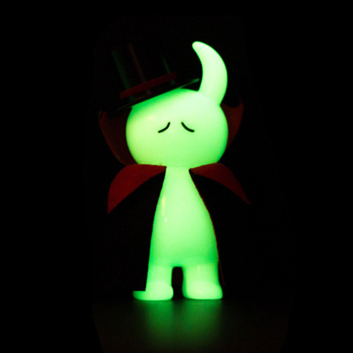 Delayed Brain "Dracula Uamou" - Phosphorescent Muu Ver