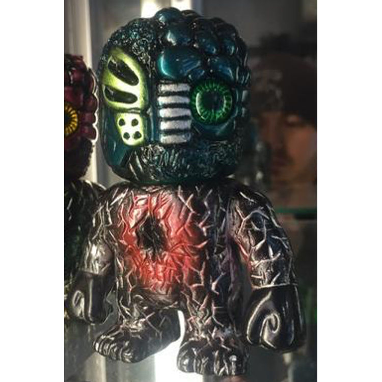 Mamos gloves by Real X Head (Mori Katsura)