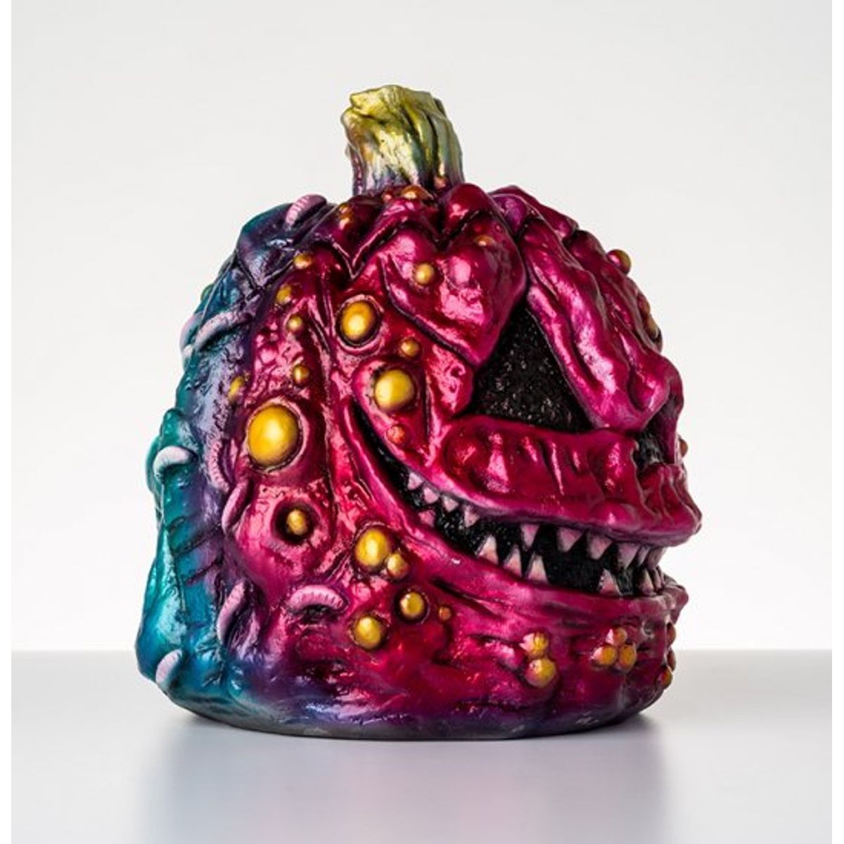 SAM HEINOUS HEAD RED LIFESIZE