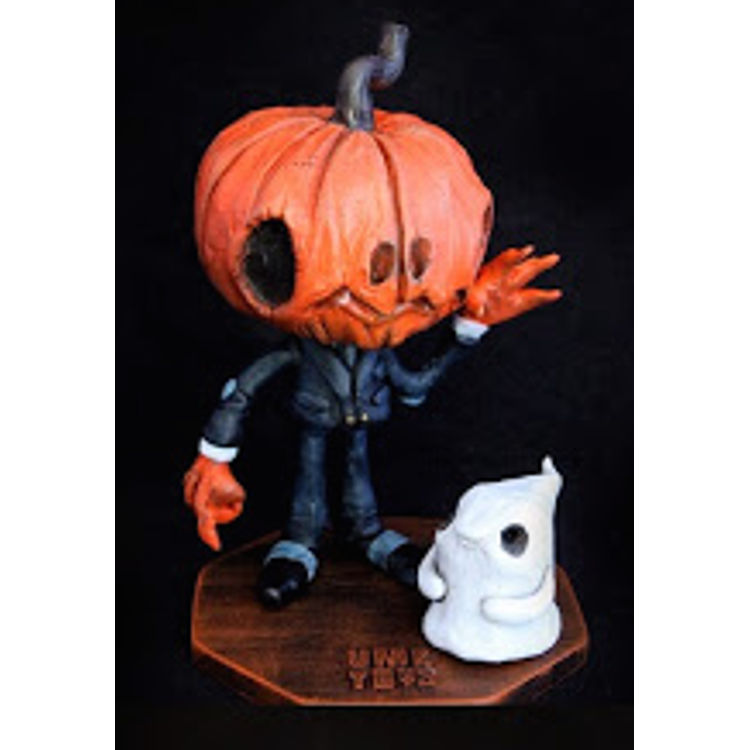 null by UME Toys (Richard Page)