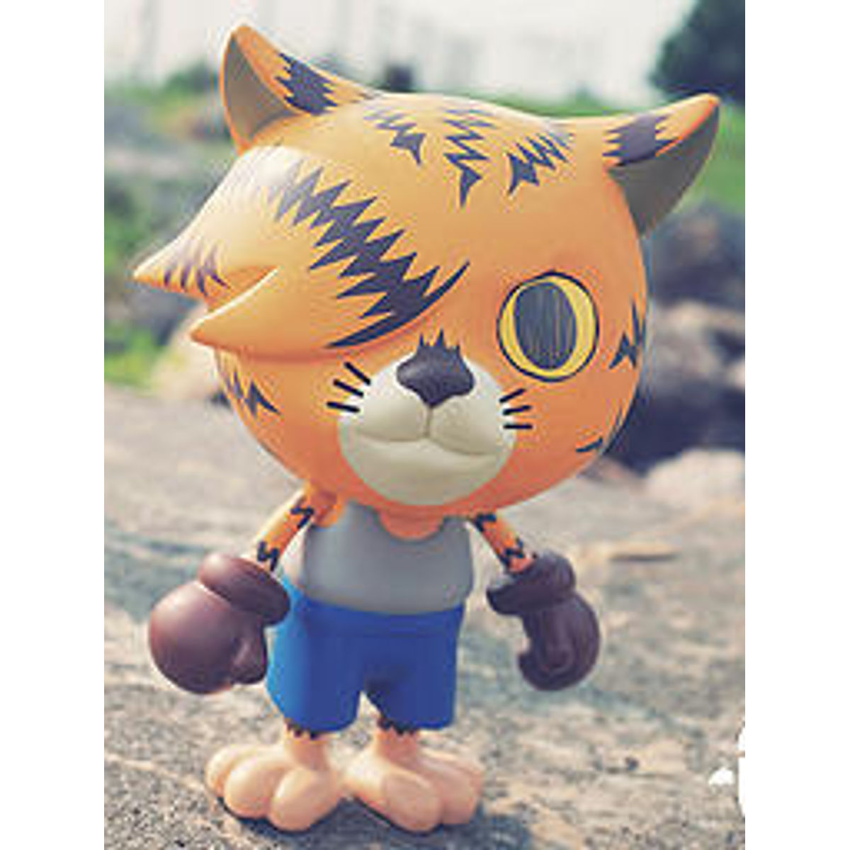 The Boxing Cats - Tiger