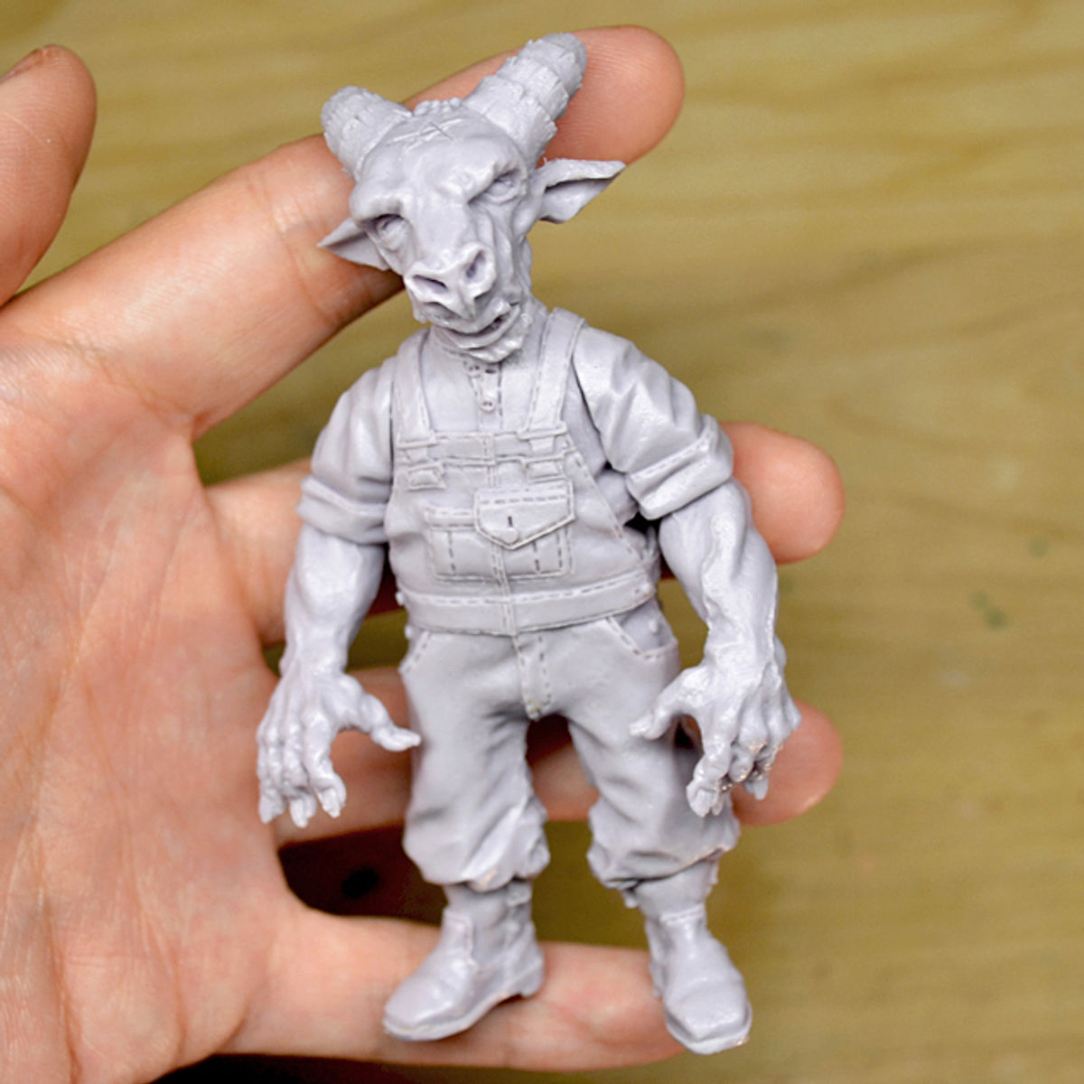 Wilbur (violet grey)