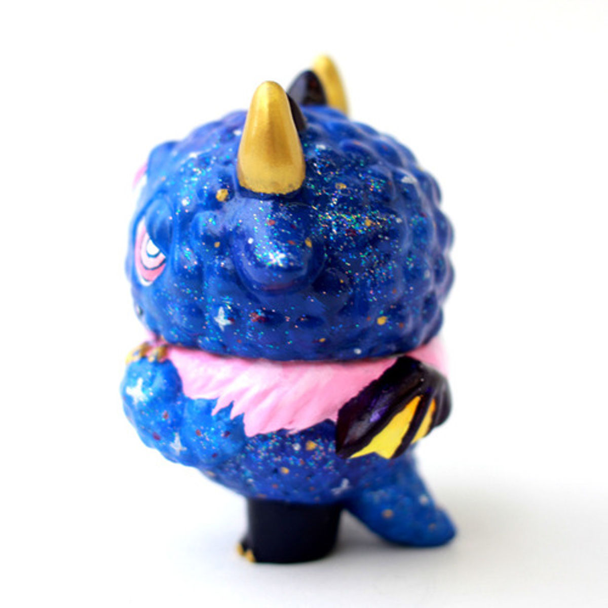 Nemuke kaiju  - Cosmo