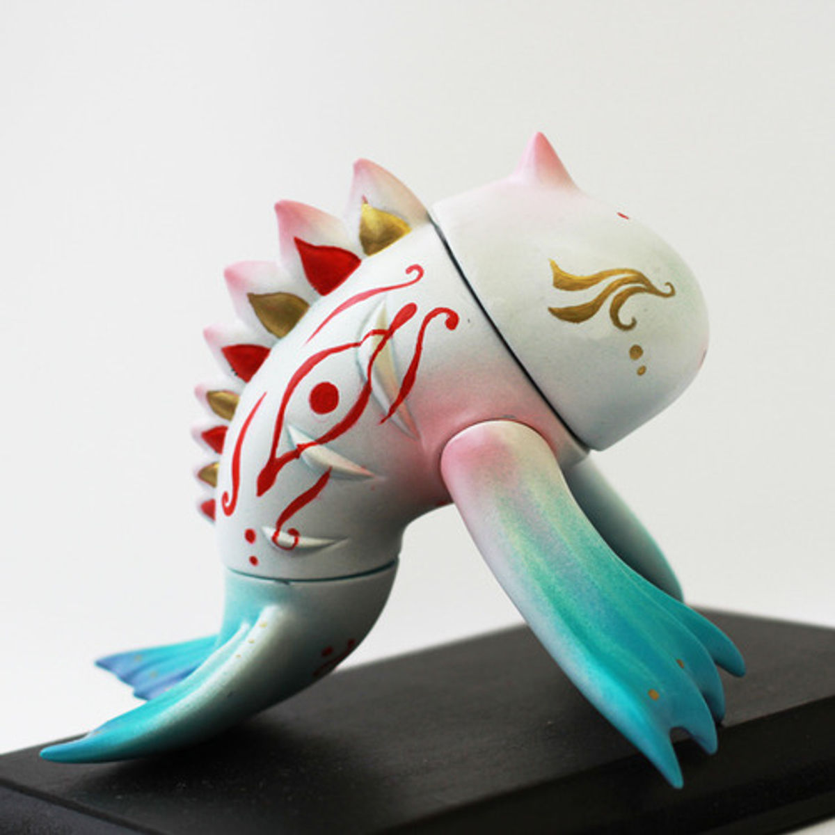 one eye of fish / mono eye fish 01