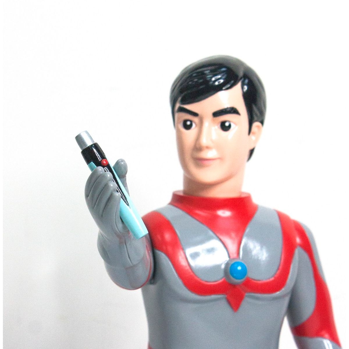 ULTRAMAN WITH REMOVABLE MASK SOFT VINYL