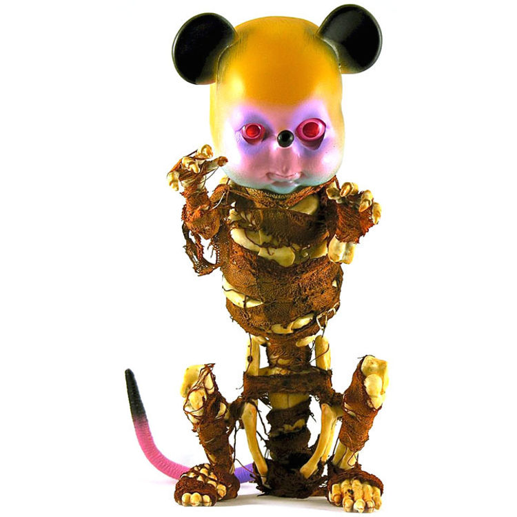 Mickey Baby Mummy Rat by PlaSeeBo (Bob Conge)