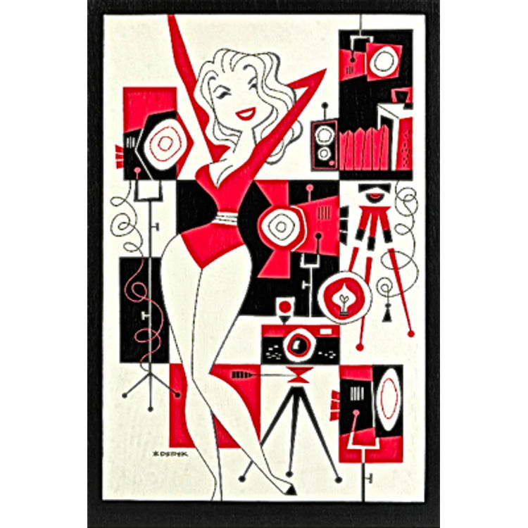 Miss Photograper by Derek Yaniger