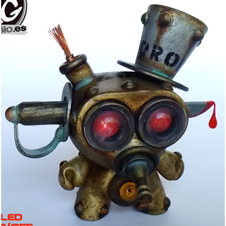 Sword swallower dunny 3'' by FER MG (Fer Mogica)